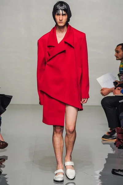 Look 22